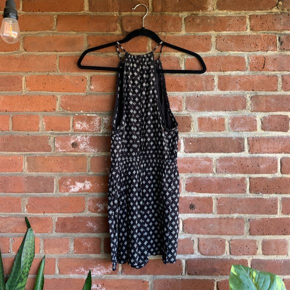 H&M Diamond Romper with Slit-Back - Picture 2 of 6